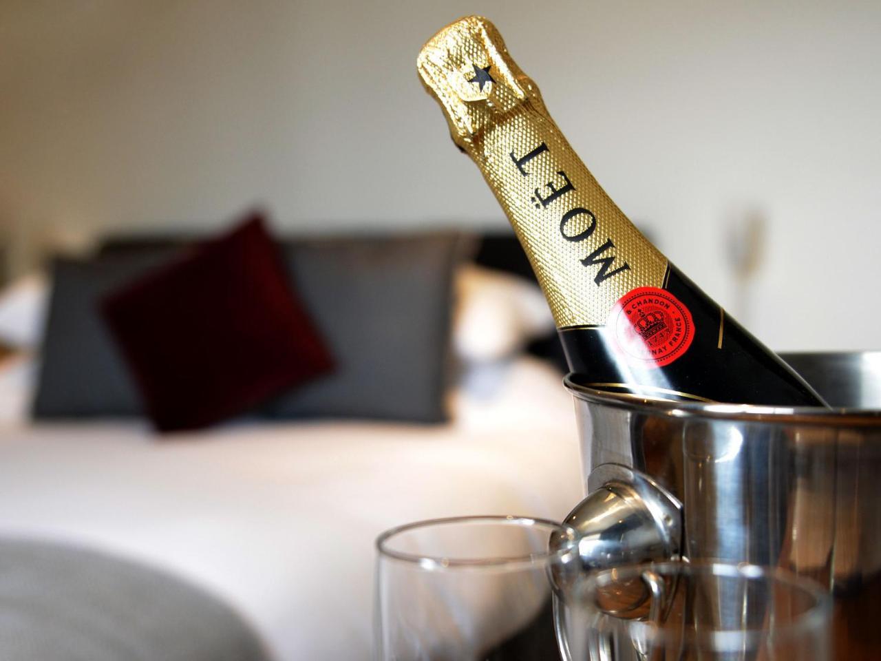 The Cayley Arms Inn 4*